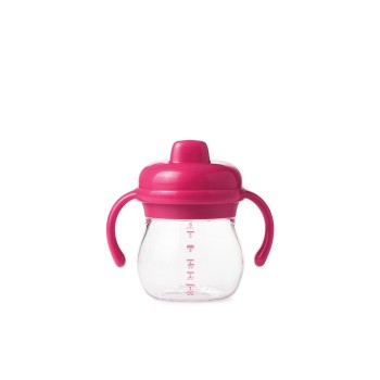 OXO KUBEK NIEKAPEK Z TWARDYM USTNIKIEM PINK 6M+